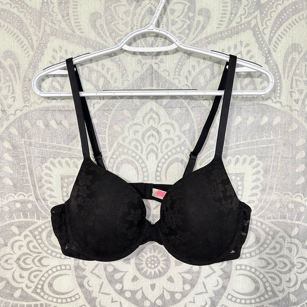 New $39 Victorias Secret Pink Black Floral Lace Wear Everywhere T Shirt Bra 38B